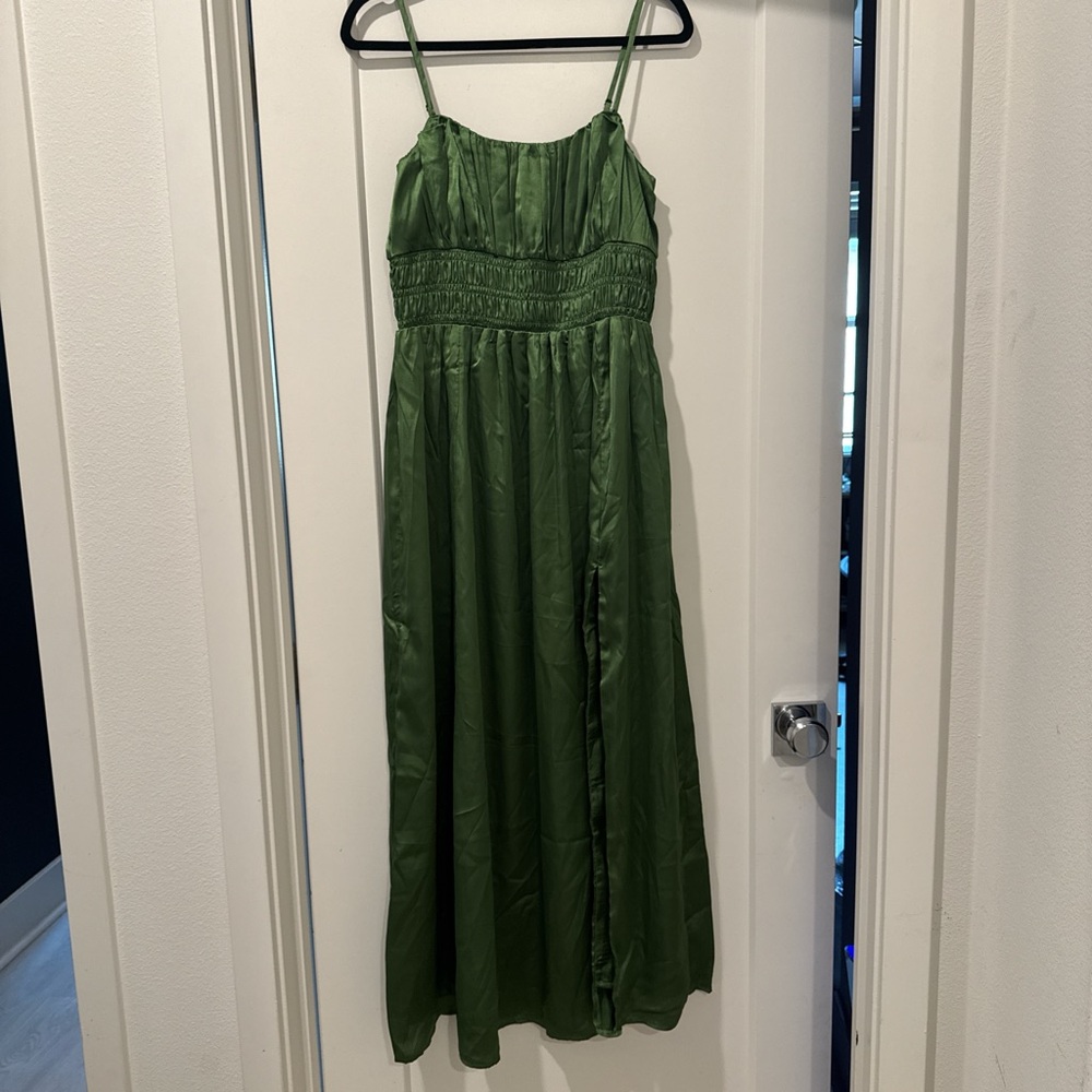 Abercrombie & Fitch Green Maxi Dress / Size: L